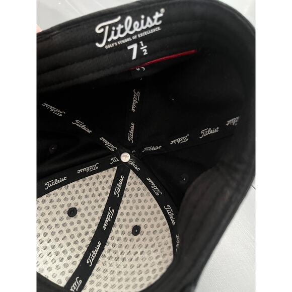 Titleist Mens Golf Hat black  7 1/2 - Picture 2 of 6